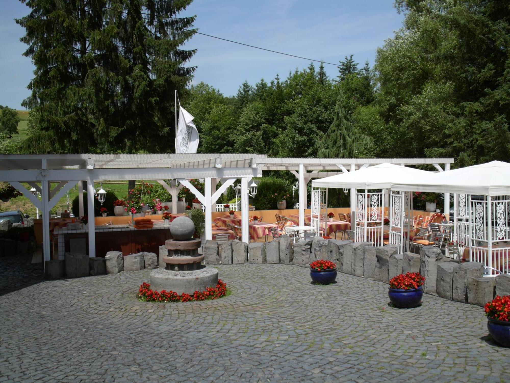 Studentenmuehle Hotel - Restaurant Nomborn Extérieur photo