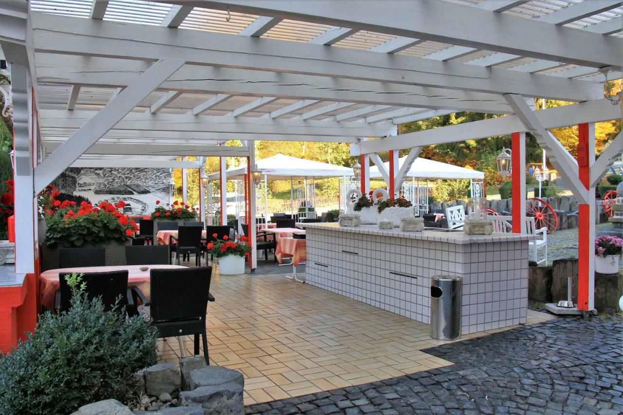 Studentenmuehle Hotel - Restaurant Nomborn Extérieur photo