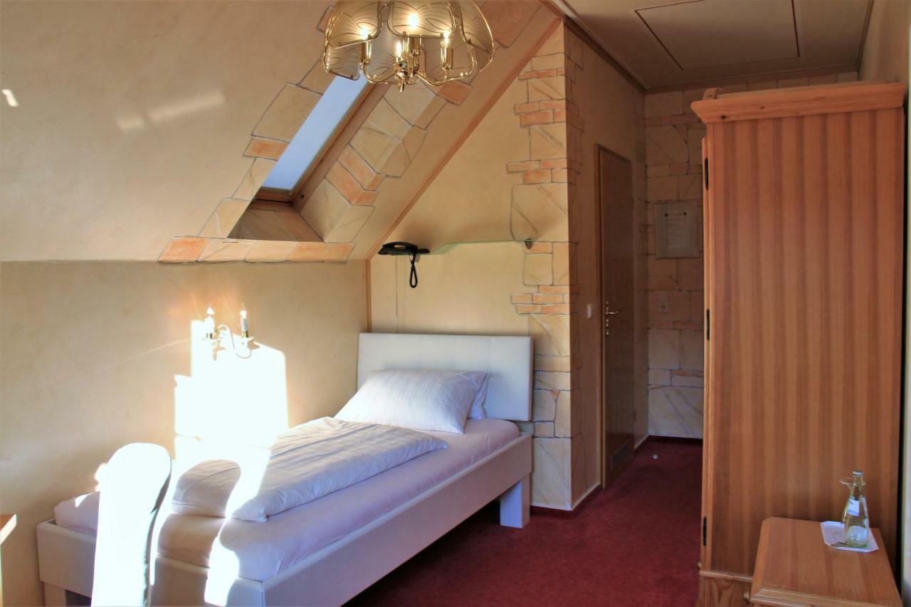 Studentenmuehle Hotel - Restaurant Nomborn Extérieur photo